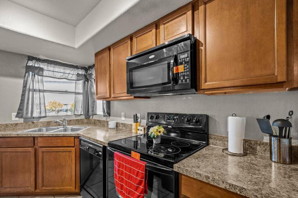 Tucson The Greens! 3Br Apt W/ Pool & Spa Dış mekan fotoğraf